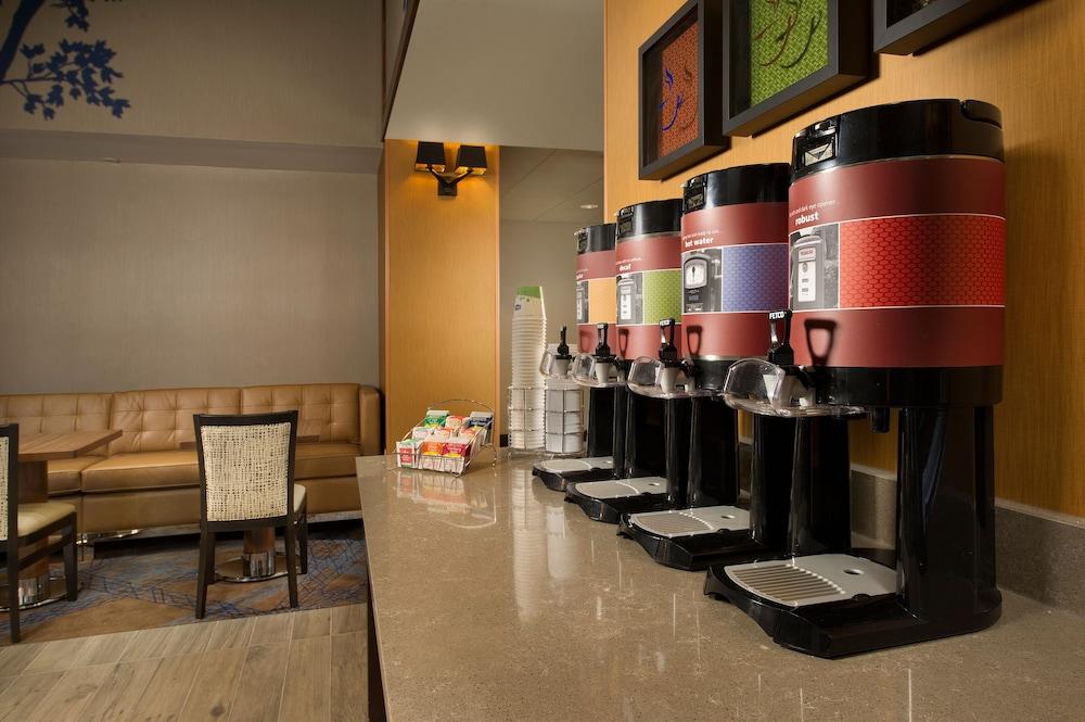 Hampton Inn & Suites Baltimore/Woodlawn Esterno foto
