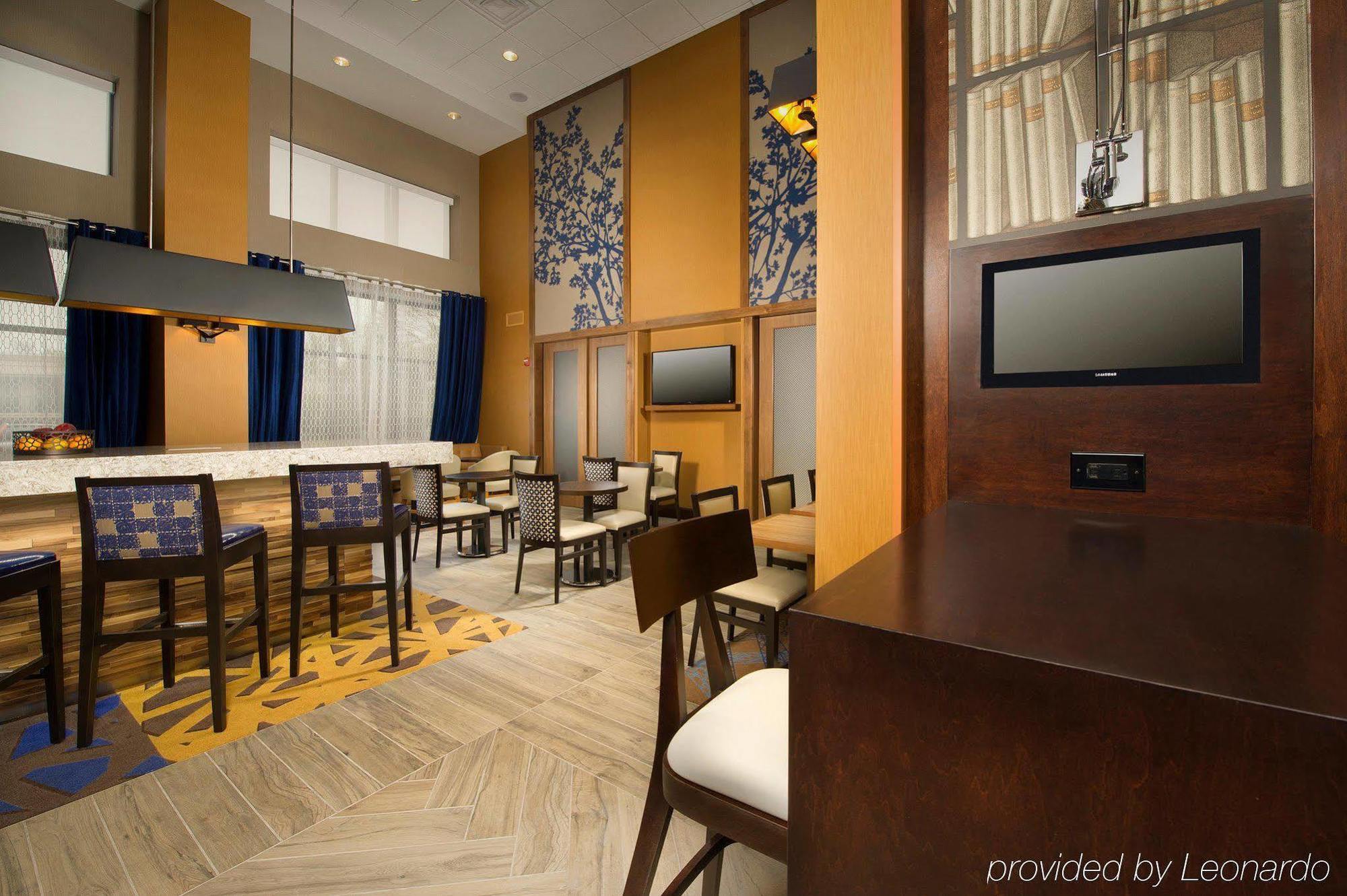 Hampton Inn & Suites Baltimore/Woodlawn Esterno foto